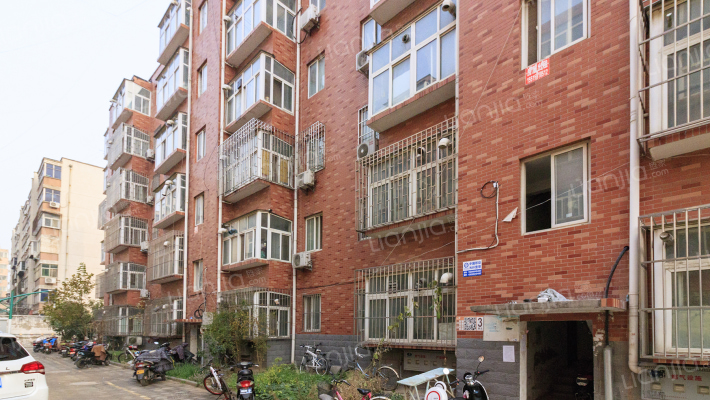 金明路13号院外景图