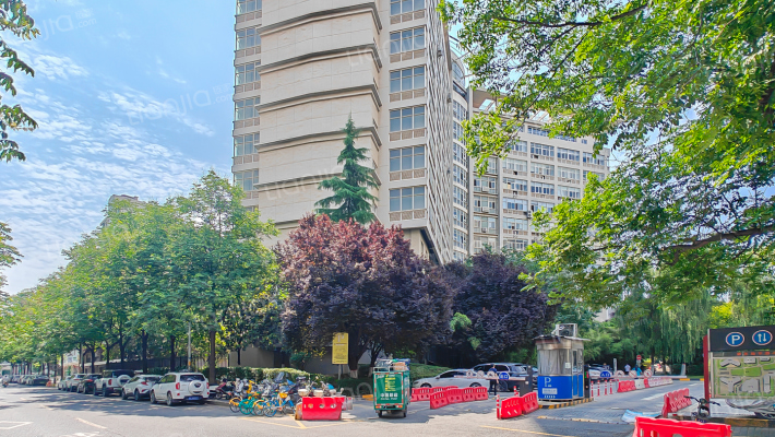 东旭大厦外景图