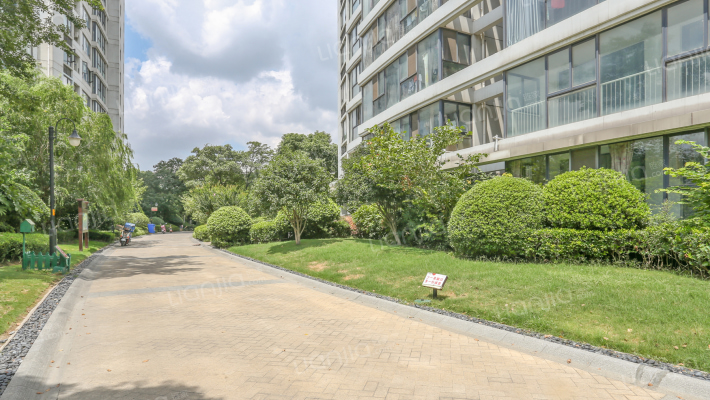 七星花园外景图