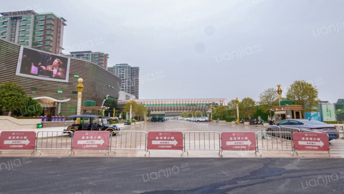 南昌金龙湾小镇房价怎么样金龙湾小镇房源户型图小区车位交通地址详情