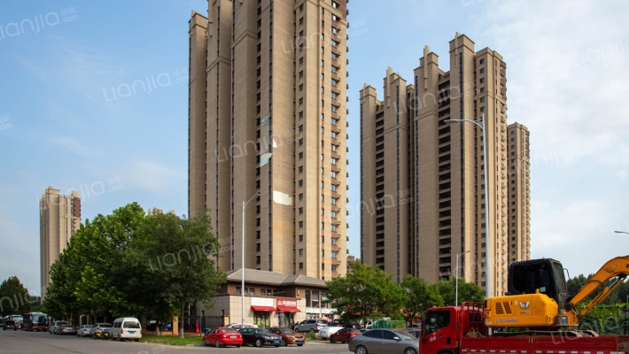 大运河孔雀城英国宫四期外景图