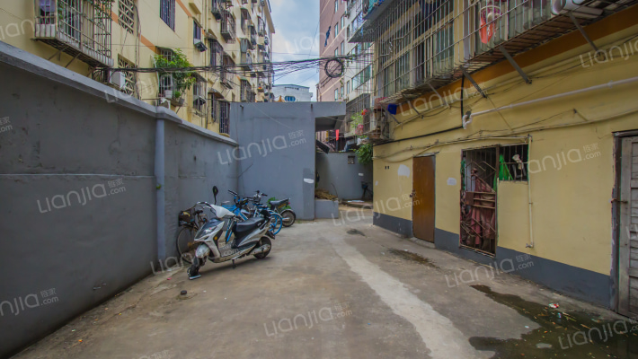 南站住宅小区外景图