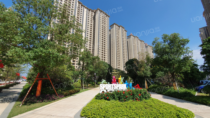 广州敏捷绿湖首府外景图