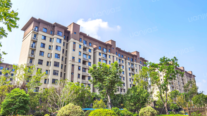 东部美的城一期外景图