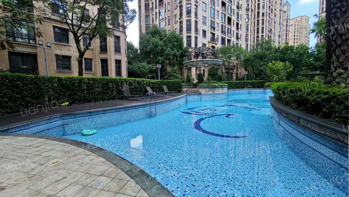 中瑞星河湾家园外景图