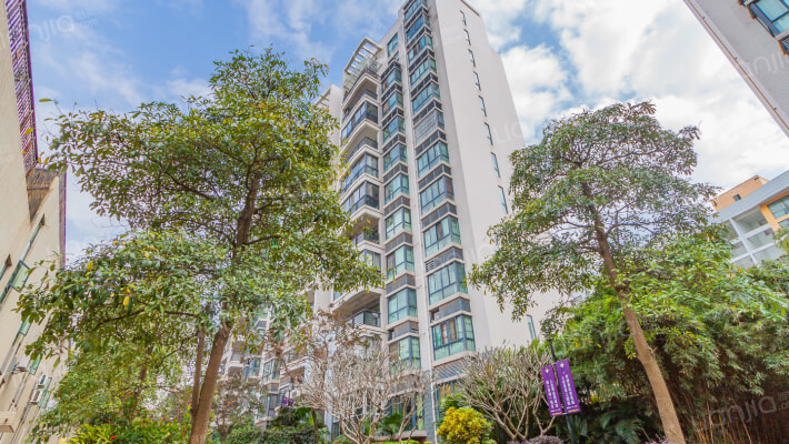 天池山小区外景图