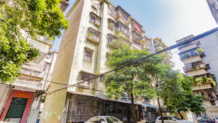 兰圃新村外景图