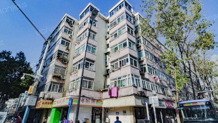 省政协恢复楼外景图