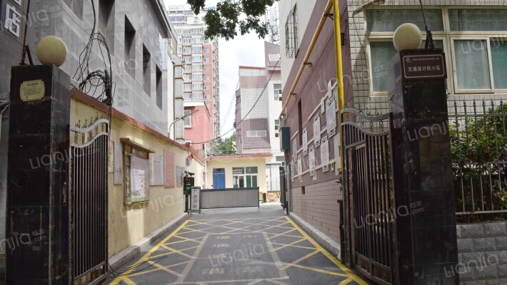 交通设计院宿舍外景图