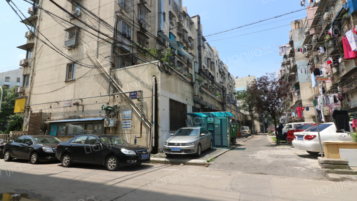 金陵新八村外景图