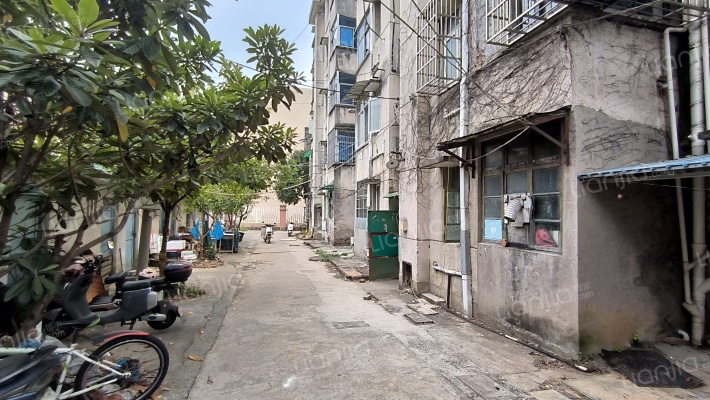 文卫路28号外景图