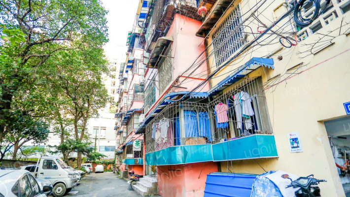 锦东路356号外景图