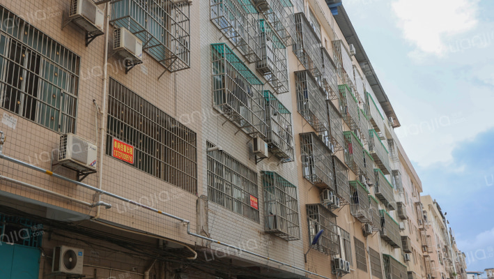 蓉茉大道西一里外景图