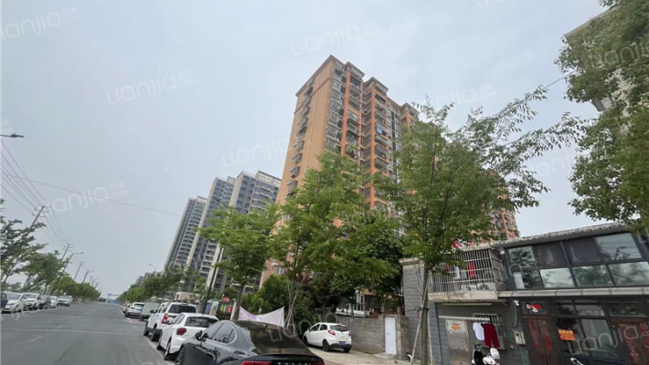 名校嘉园外景图