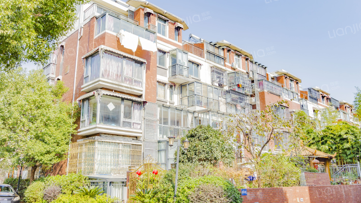 旭辉朗香郡外景图