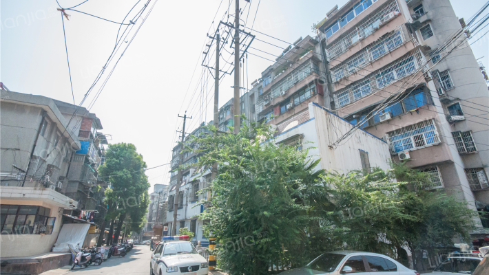 集贤南路西一巷外景图