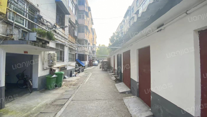 东顺河街395号外景图