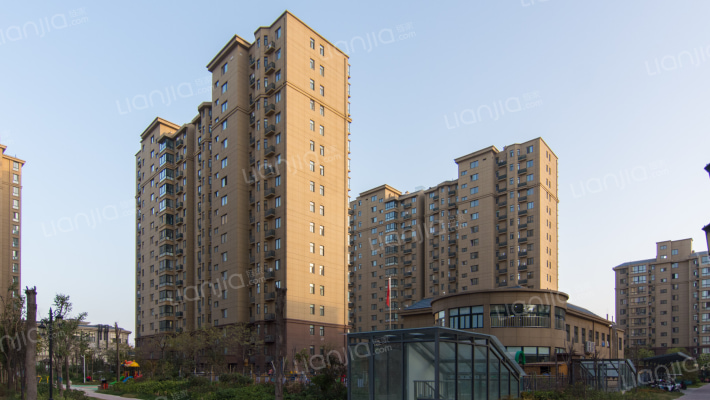 新龙御景城外景图