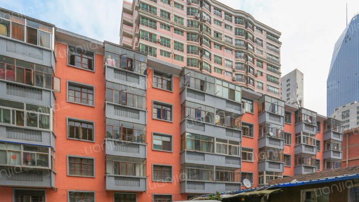 农发行甘肃省分行家属院外景图