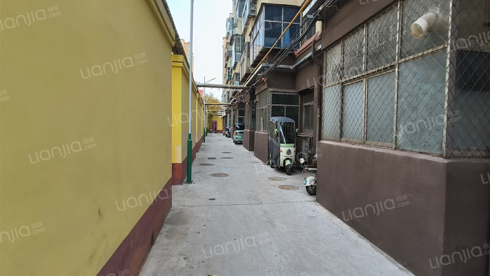 外贸宿舍外景图