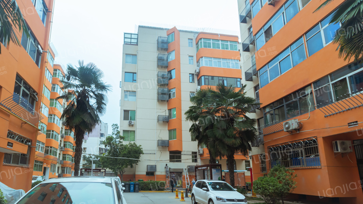 华立苑小区外景图