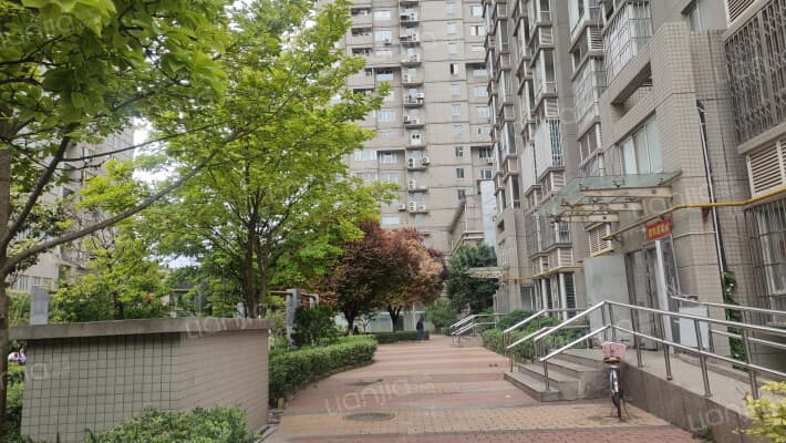 凤凰新城外景图