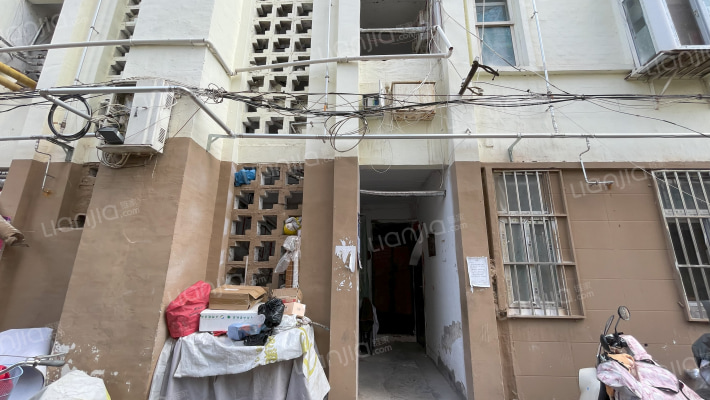 黎明街6号院外景图