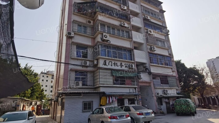 机务公寓外景图