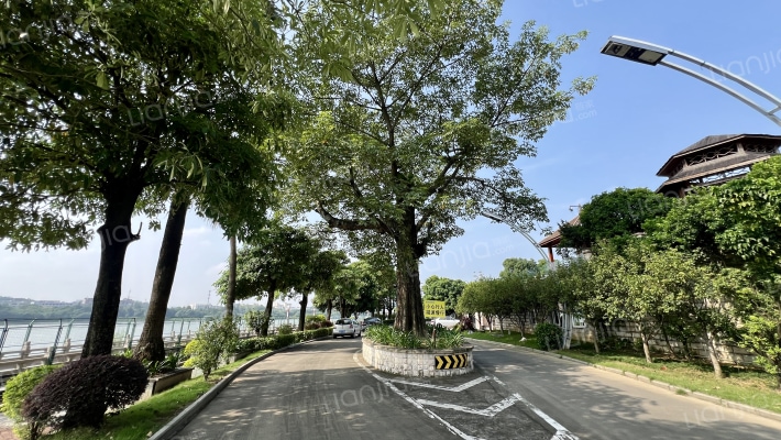 水天一色外景图