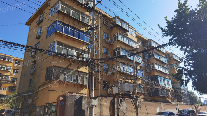 北方大厦宿舍外景图