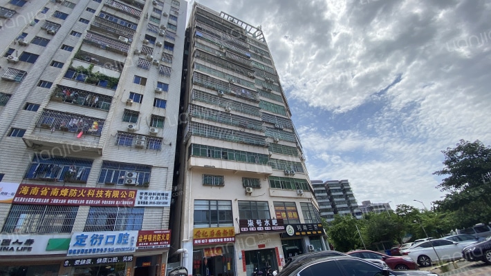 富华大厦外景图