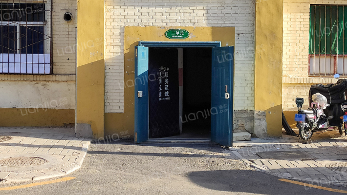 十六小区外景图