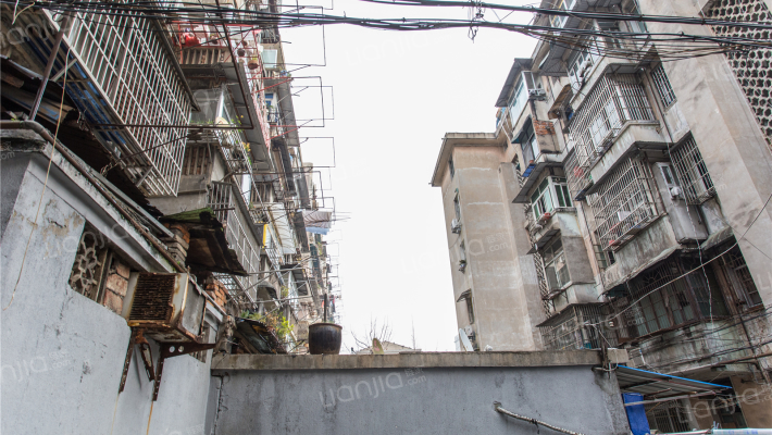 天主堂巷外景图