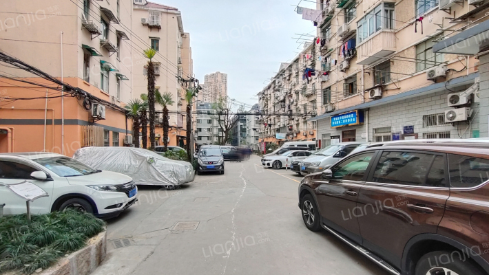 保屯路50弄外景图