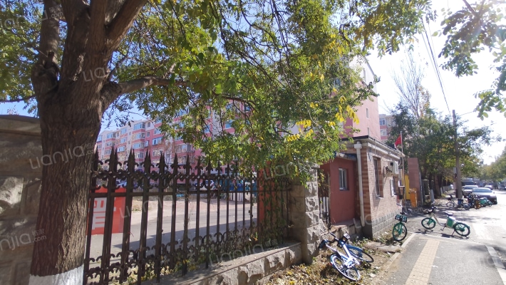 武警方圆小区外景图