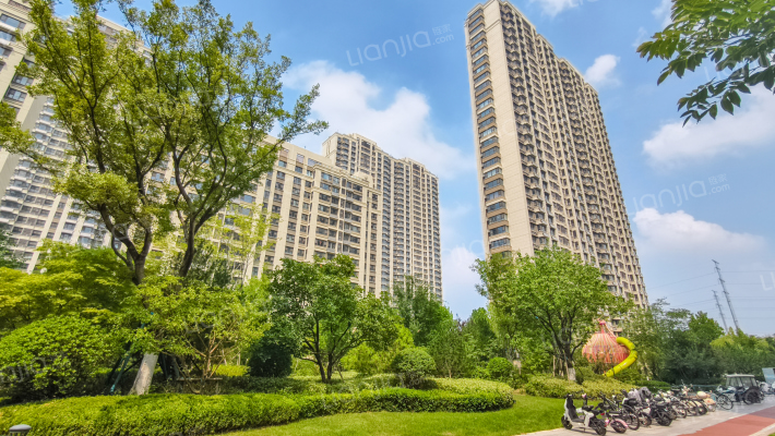 龙湖春江郦城东区外景图