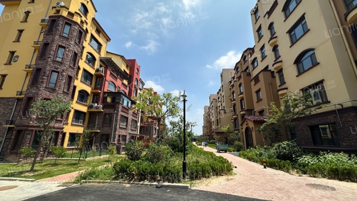 尧王洋溪花林外景图