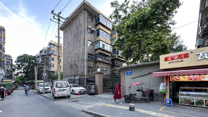 水电宾馆家属院外景图