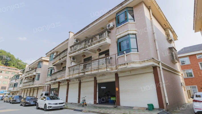 梅坞花苑小区外景图