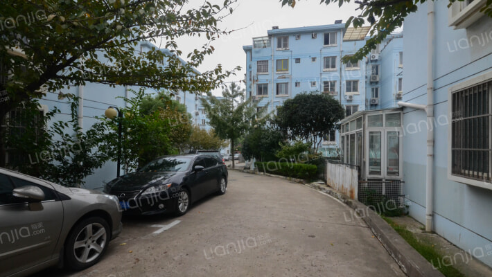 仙鹤山庄外景图