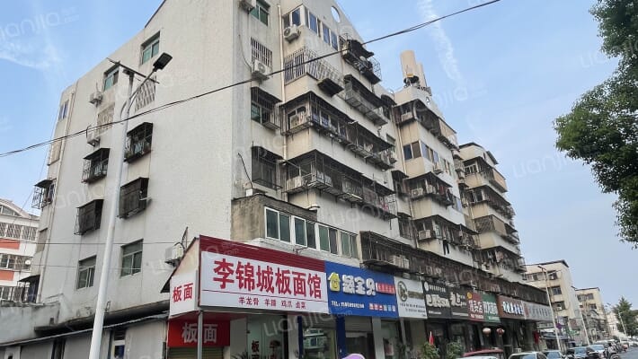 双龙桥周庄还原楼外景图