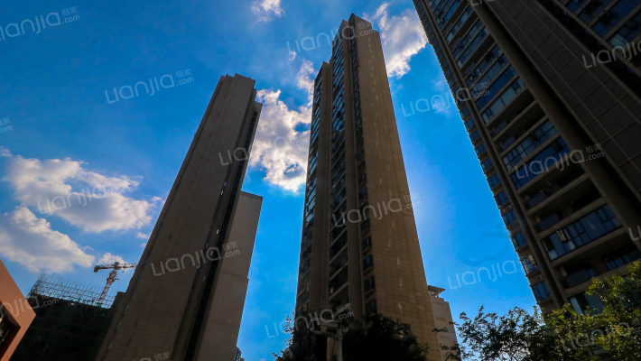 富力华庭外景图