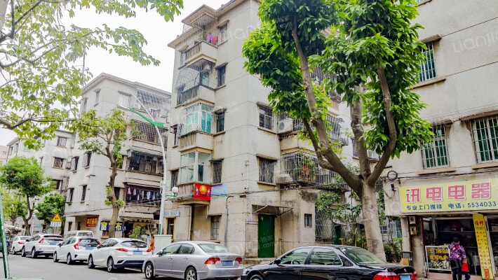 朝阳小区外景图