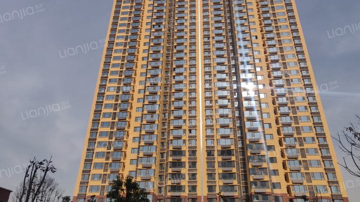 铁投领郡学府外景图