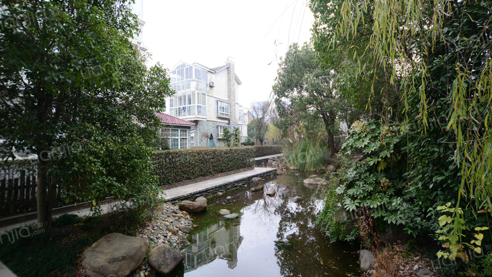 上海康桥半岛房价怎么样康桥半岛房源户型图小区车位交通地址详情分析