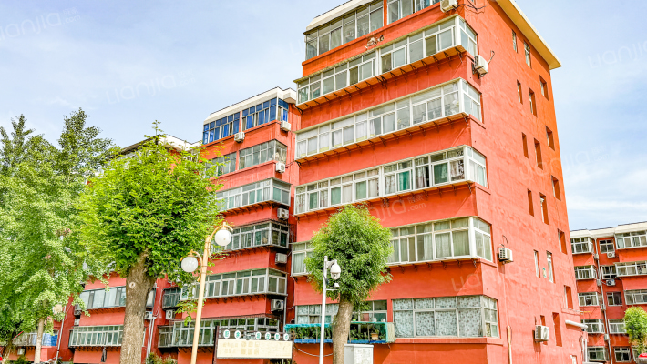 吉尔西苑外景图