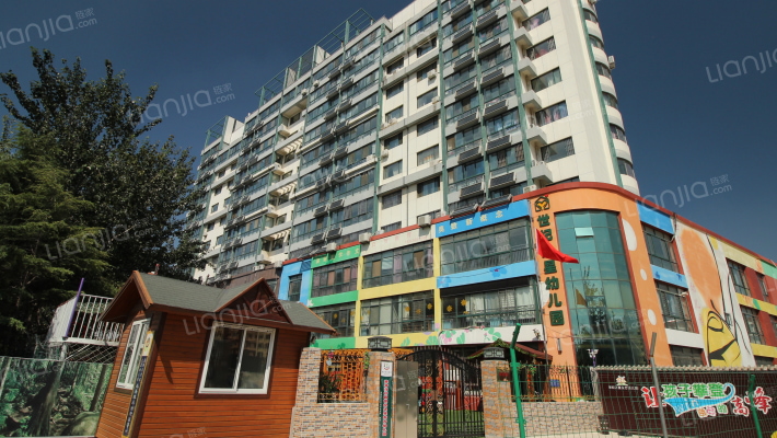 中海花园外景图