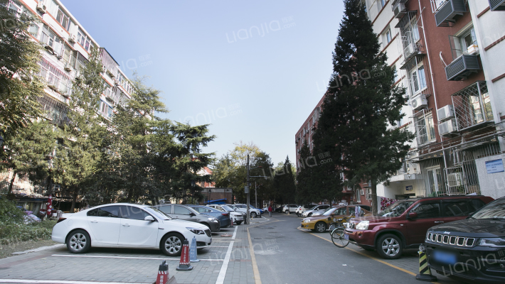 蓟门北里外景图