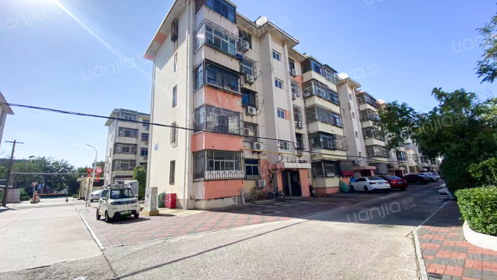 三号院中区东里外景图