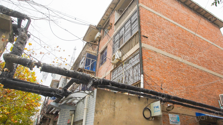 市交警支队家属院北院外景图